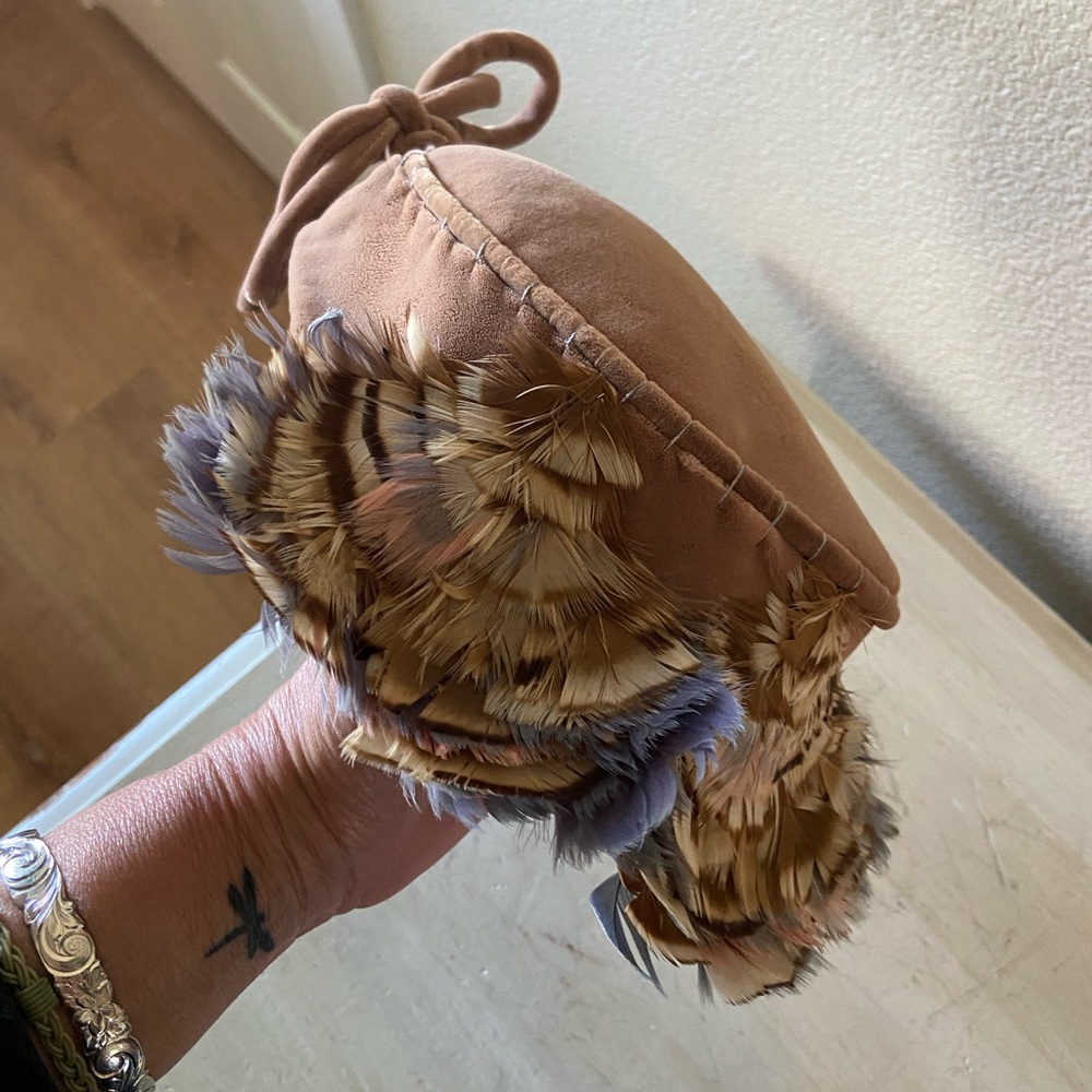 Lovely Vintage Feathered Hat